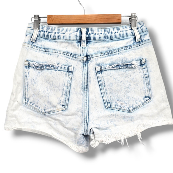 Vervet Women's Acid Wash Distress Cut Off Button Fly Hi Rise Denim Jean Shorts - Picture 2 of 10